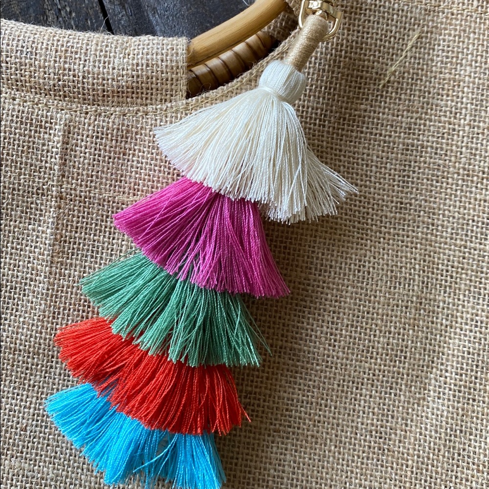NWOT Bright Tassel Keychain Clip